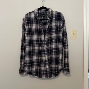 Navy Blue Plaid Flannel Button down Shirt - Medium - G.H. Bass